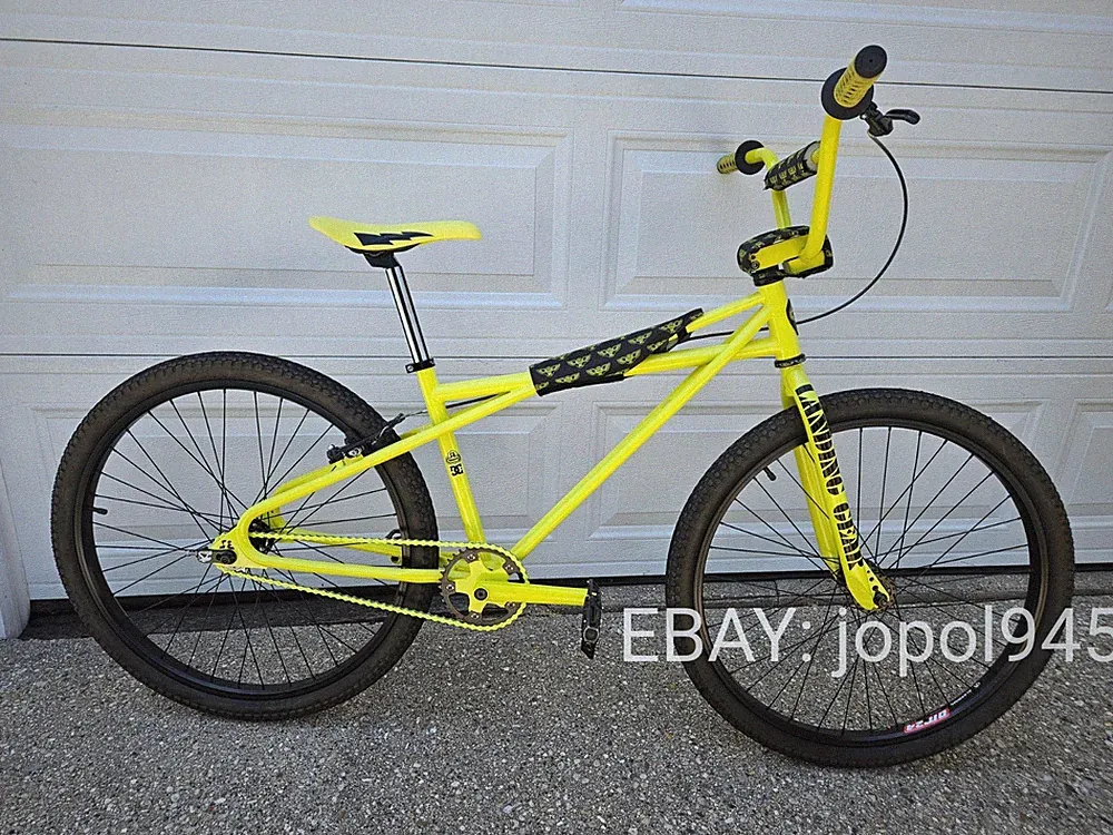 2010 SE Racing QUADANGLE 26" Retro DC edition BMX Bike Looptail
