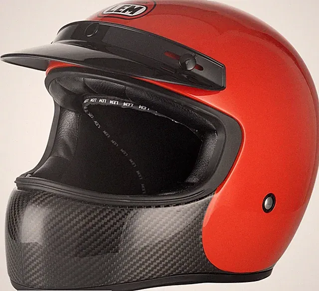 Retro Motorcycle Helmets Carbon Fiber, Full Face Helmet DOT for Men, Red Size M
