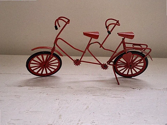 Tandem Bicycle Die Cast Model Retro Classic Miniature red